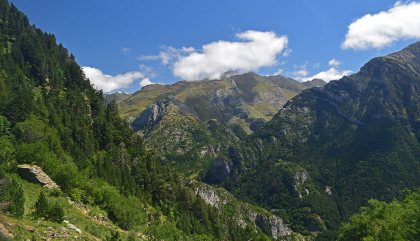 Estiviellas-Paisaje-Olla