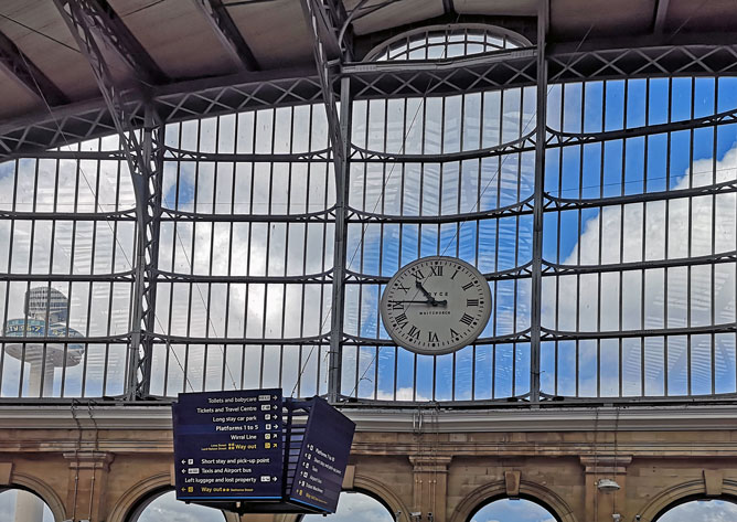 Liverpool-estación-2