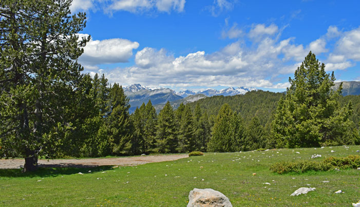 Ibón-Basa-de-la-Mora-4