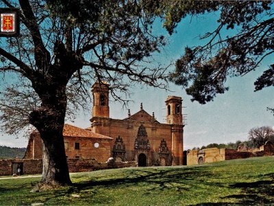 Una foto del monasterio alto de San Juan de la Peña en los años 60 del siglo&nbsp;pasado